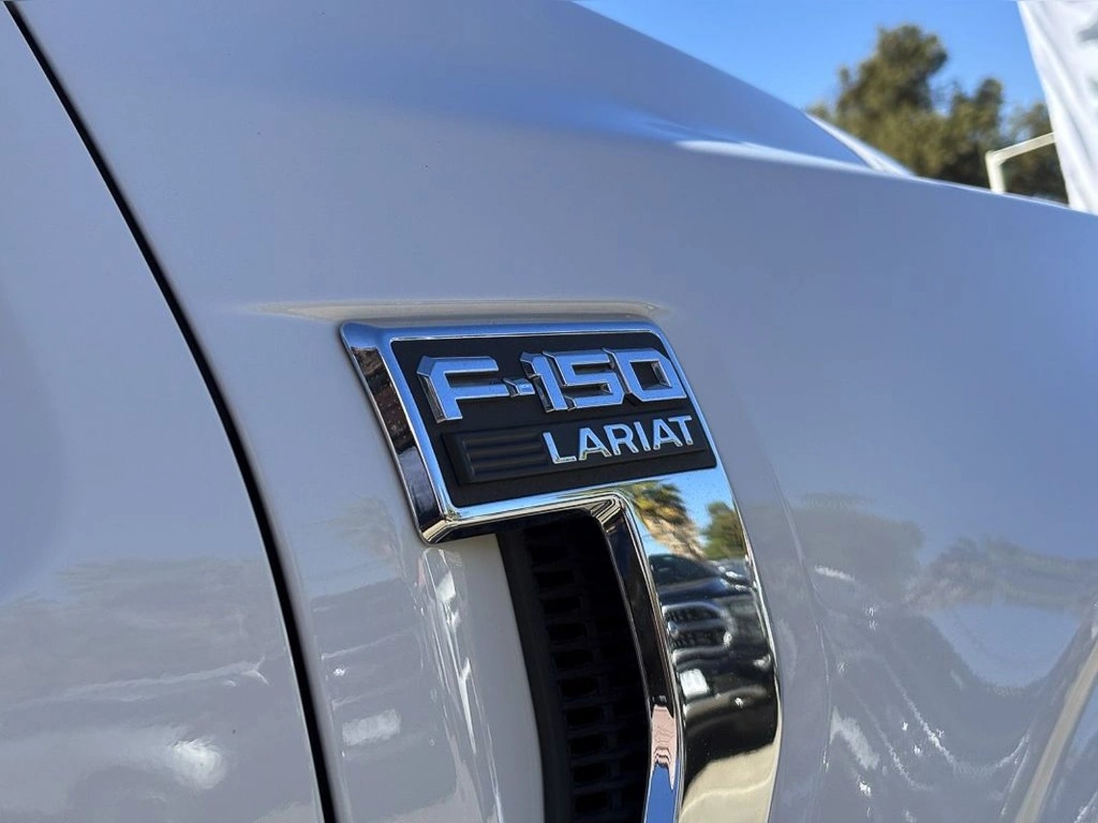 FORD F-150 LARIAT LUXURY 5.0 4X4 AUT 2023 - Imagen 6 de 20