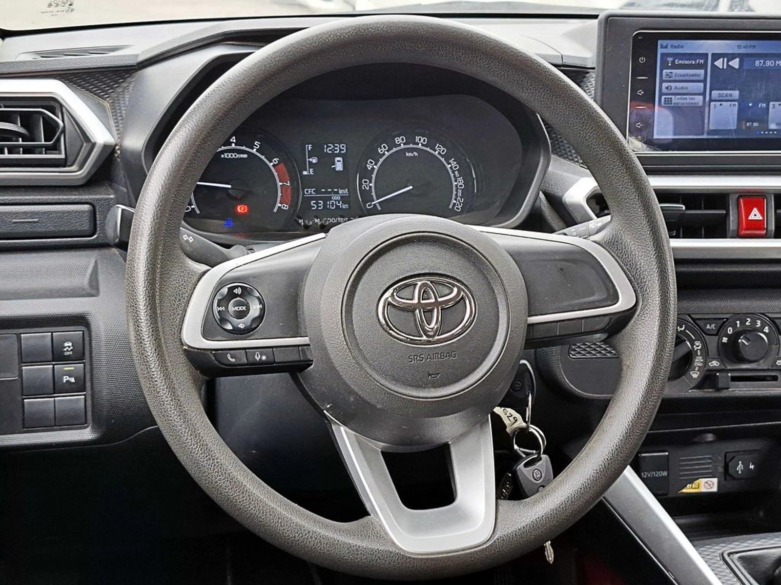 TOYOTA RAIZE 1.2 E MEC 2023 - Imagen 11 de 16