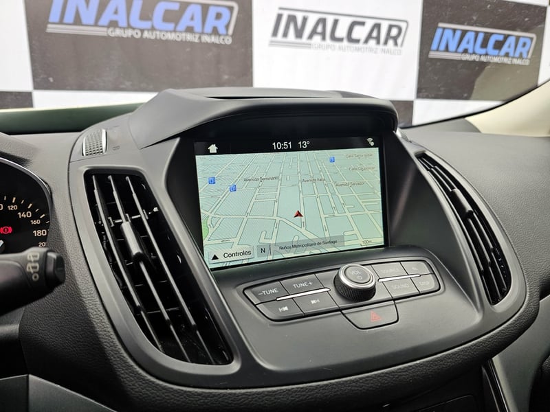 Ford ESCAPE 2.0 SE 4X4 AT 5P 2018 - Imagen 19 de 20