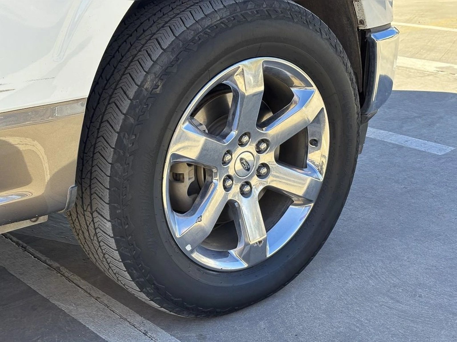 FORD F-150 LARIAT LUXURY 5.0 4X4 AUT 2023 - Imagen 5 de 20