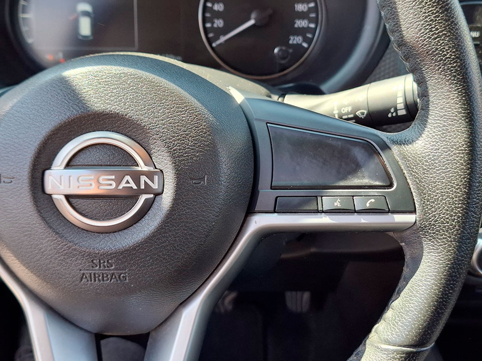 Nissan KICKS 1.6 2023 - Imagen 14 de 20