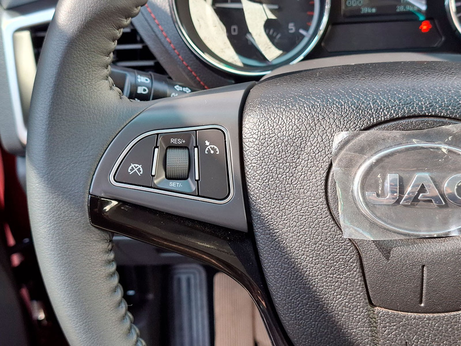 JAC T8 4X4 2.0 2025 - Imagen 14 de 20