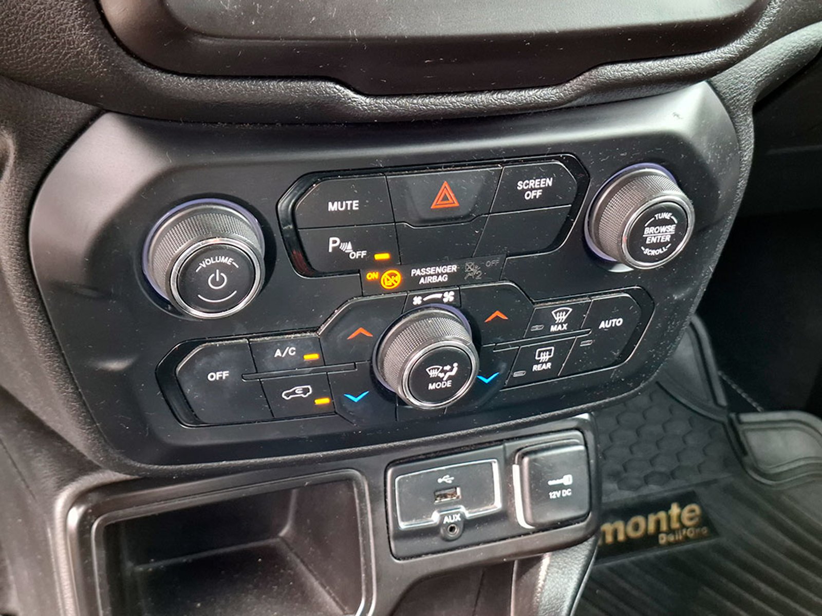 JEEP RENEGADE SPORT 1.8 2021 - Imagen 20 de 20
