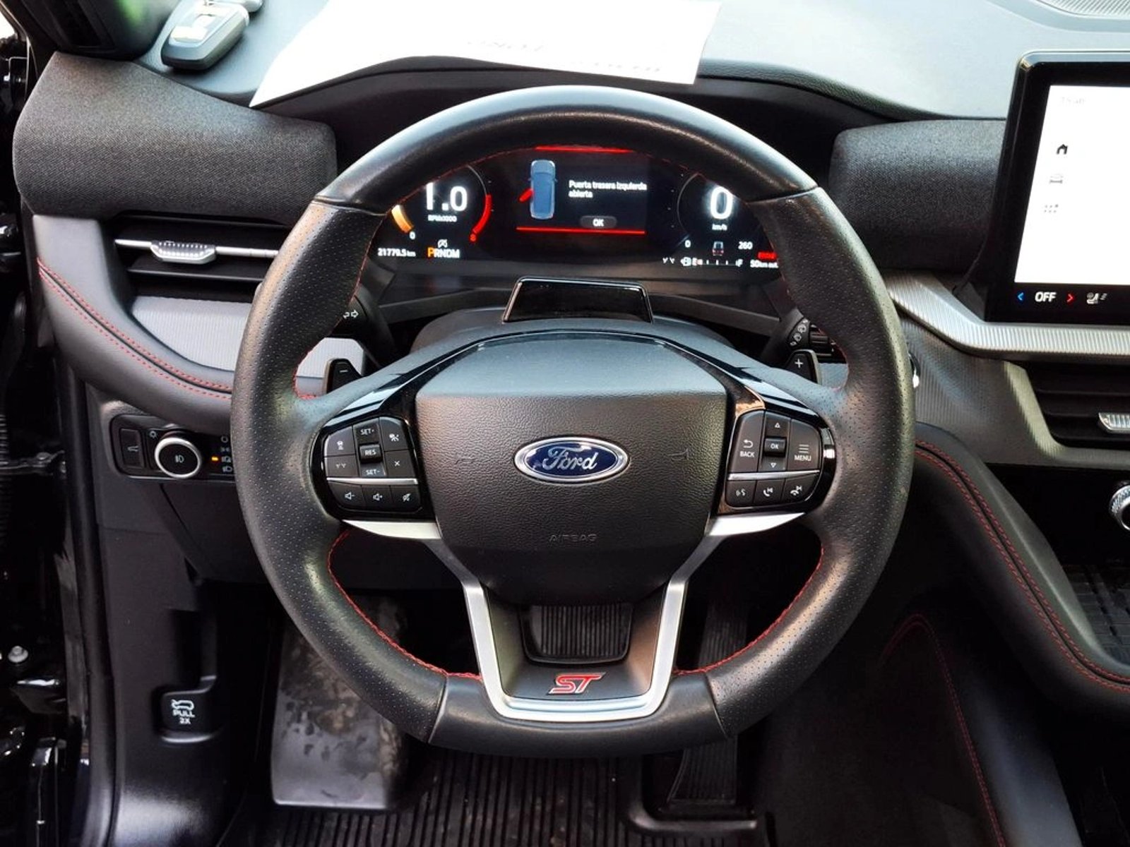 FORD EXPLORER ST 4X4 3.0 AUT 2025 - Imagen 17 de 20