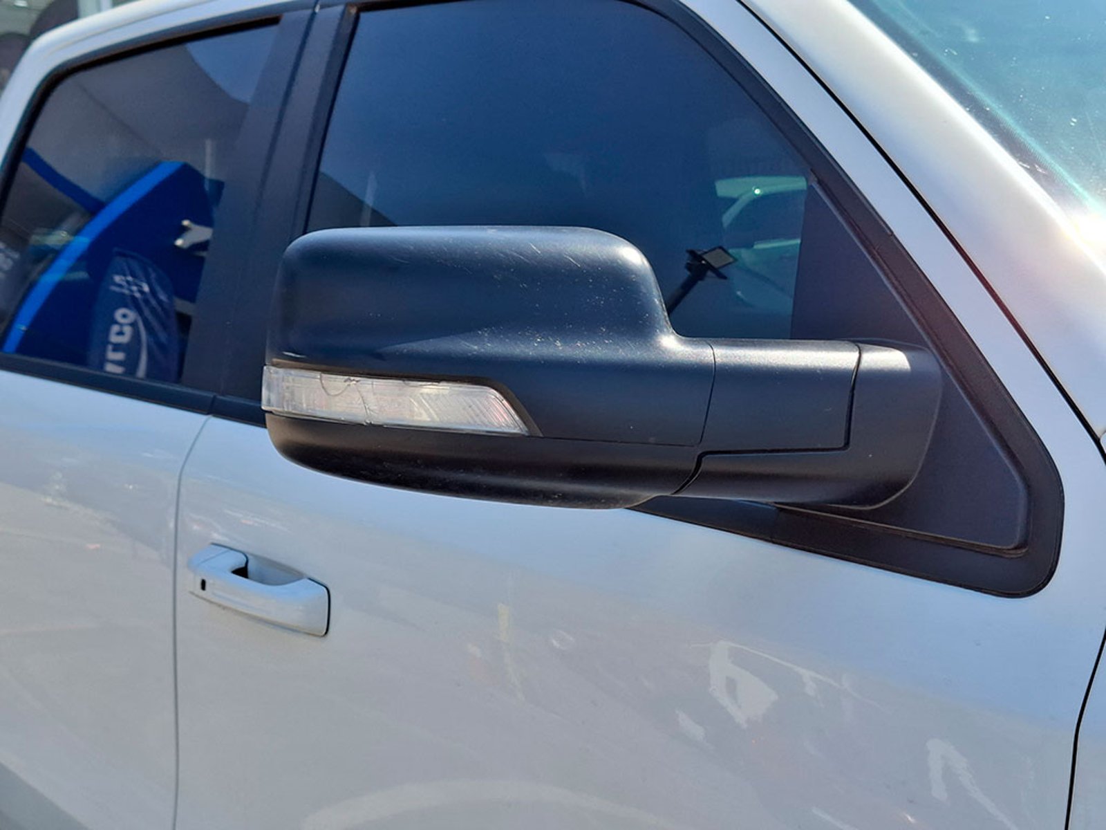 RAM 1500 REBEL CREW DCAB 4X4 5.7 AUT 2023 - Imagen 6 de 20