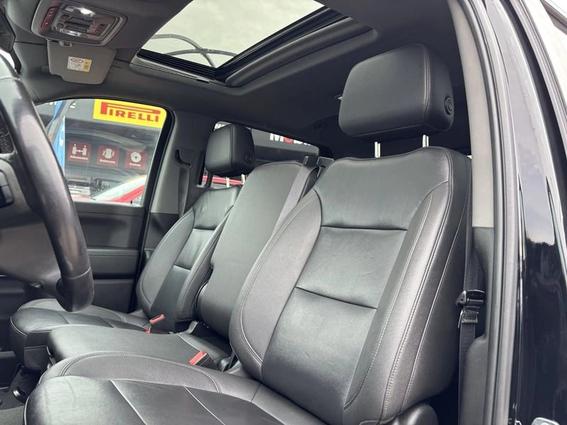 Chevrolet SILVERADO 5.3 LT TRAILBOSS Z71 4X4 AT 4P 2022 - Imagen 15 de 20