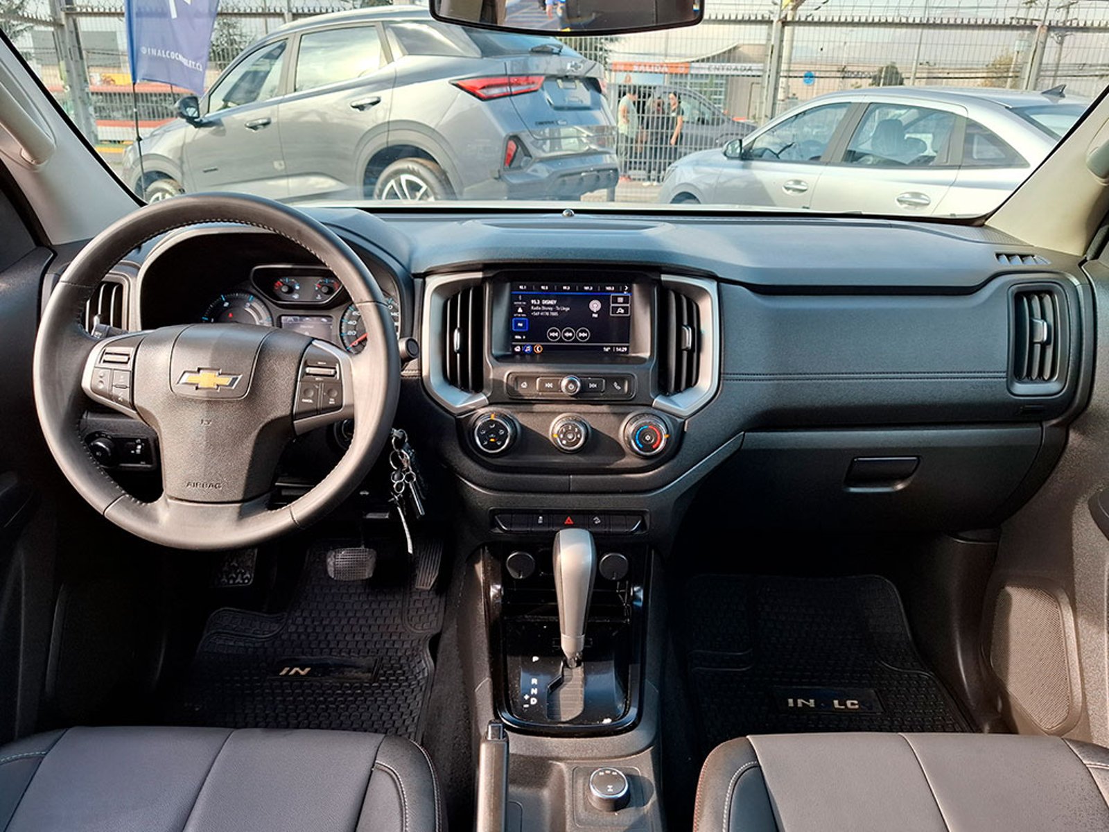 Chevrolet COLORADO DCAB 4X4 2.8 AT 2023 - Imagen 13 de 20