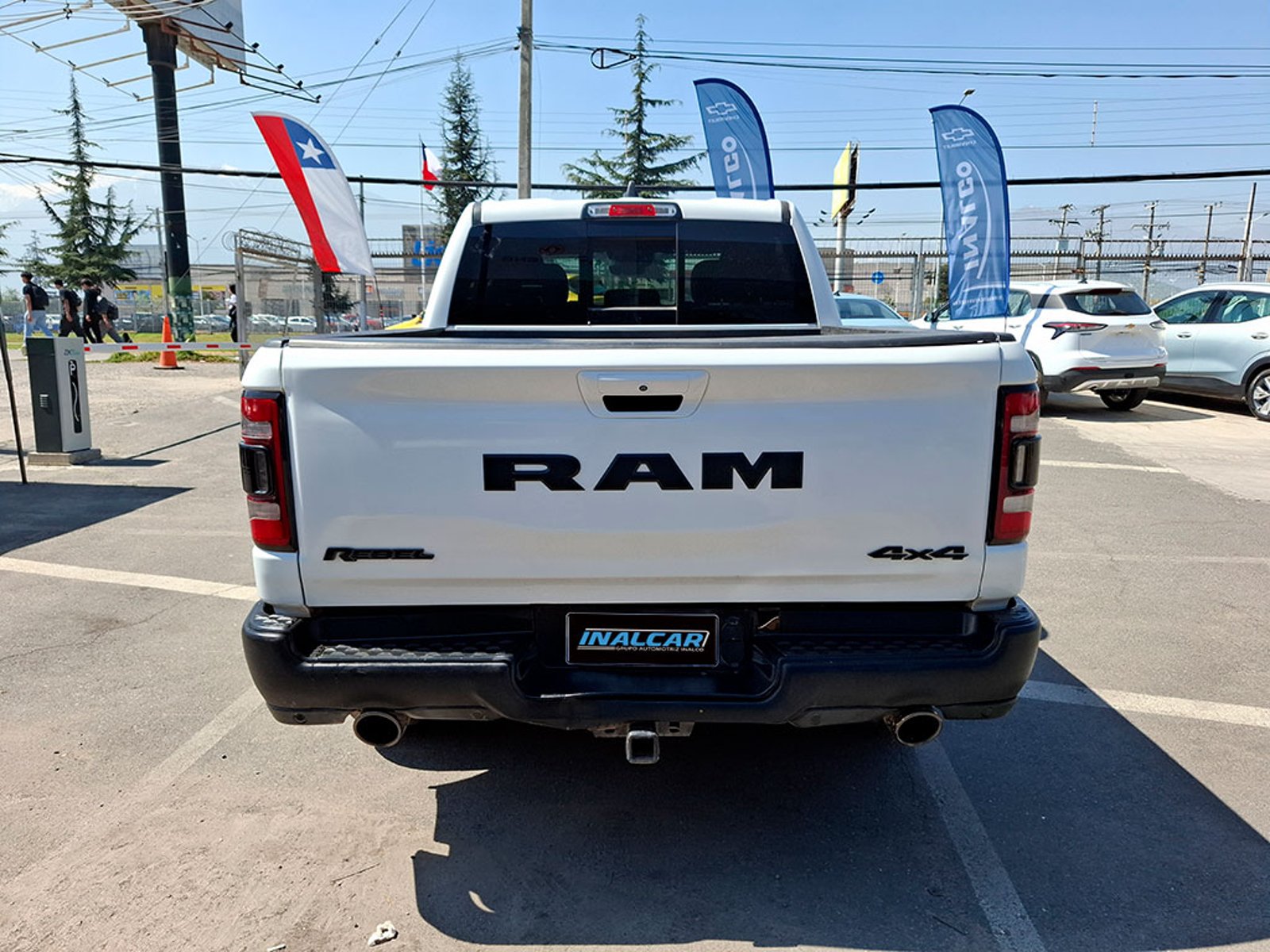 RAM 1500 REBEL CREW DCAB 4X4 5.7 AUT 2023 - Imagen 8 de 20