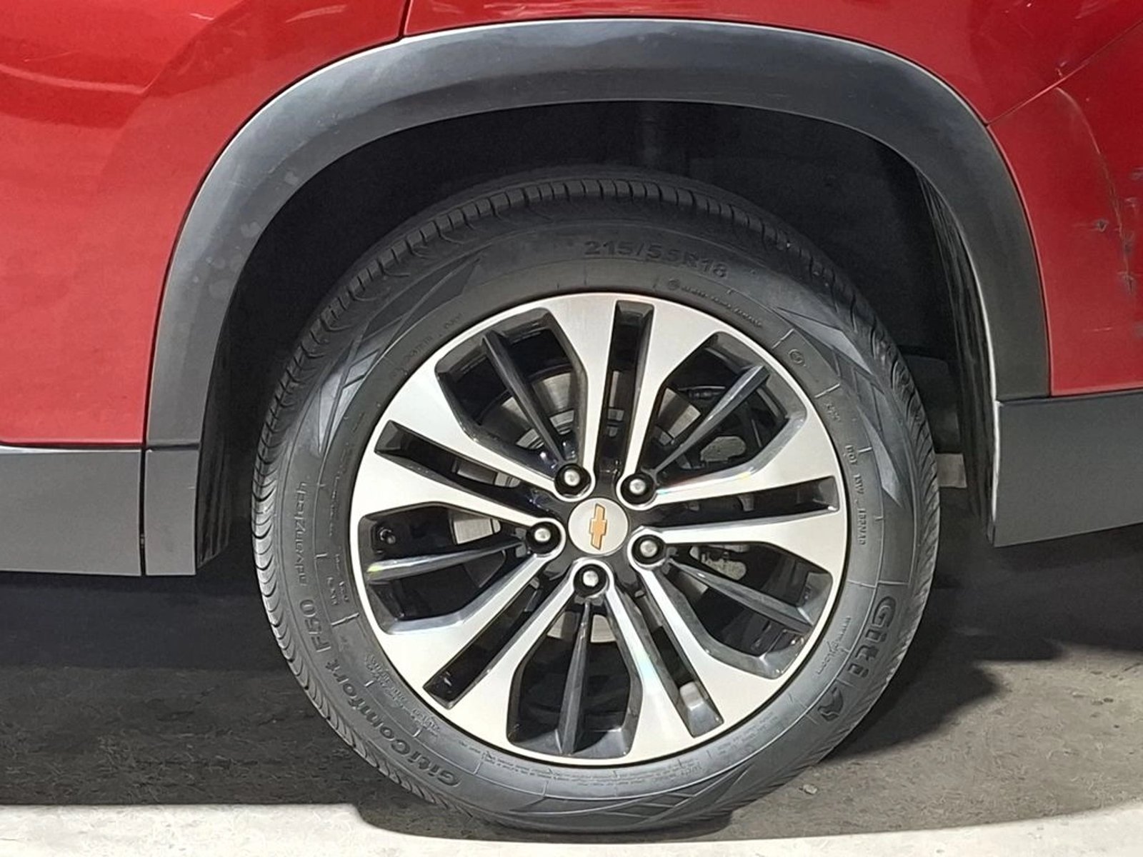 Chevrolet CAPTIVA 1.5 T PREMIER MT 2024 - Imagen 9 de 20