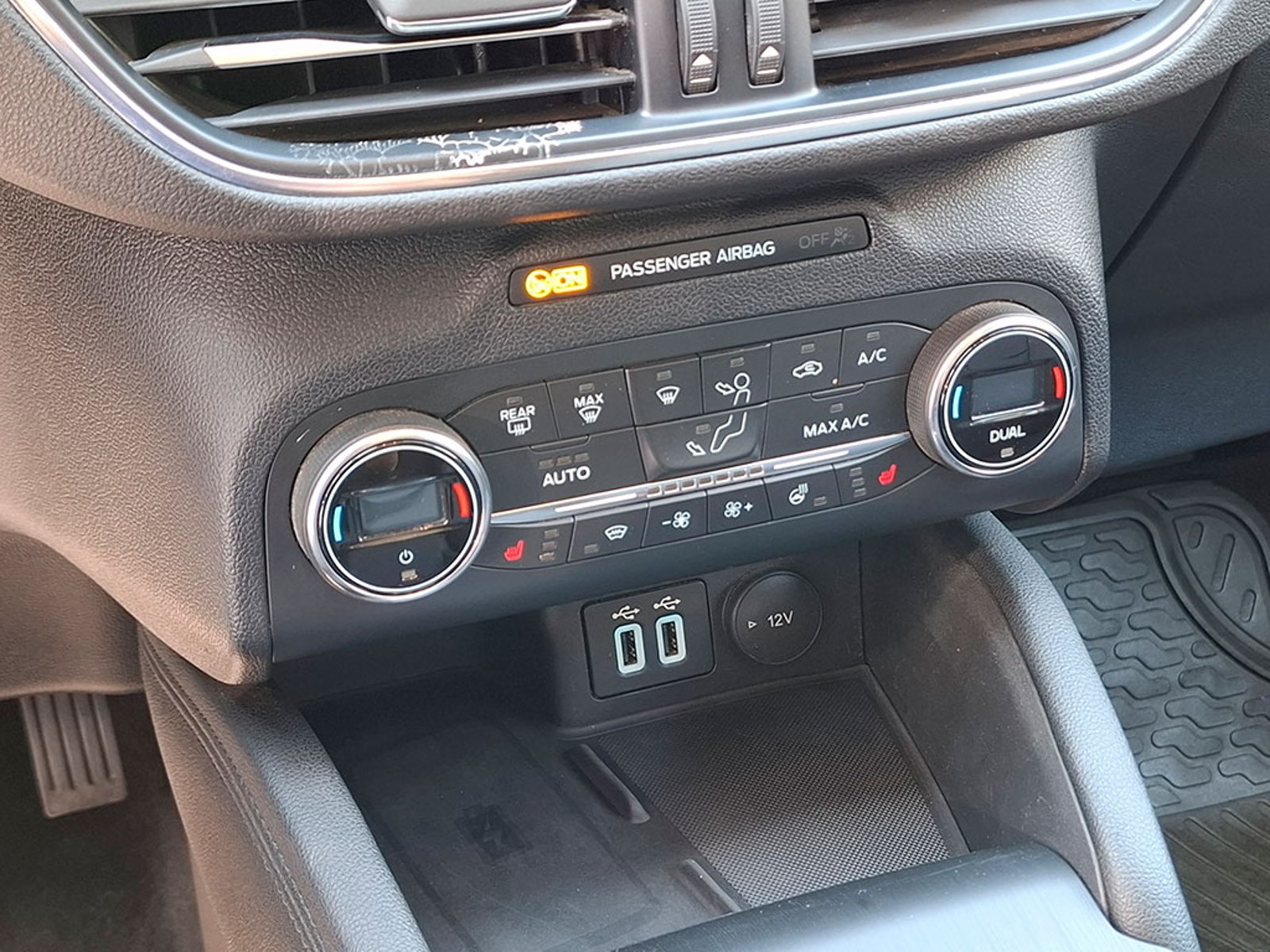 FORD ESCAPE 2.0 TITANIUM 2021 - Imagen 18 de 20