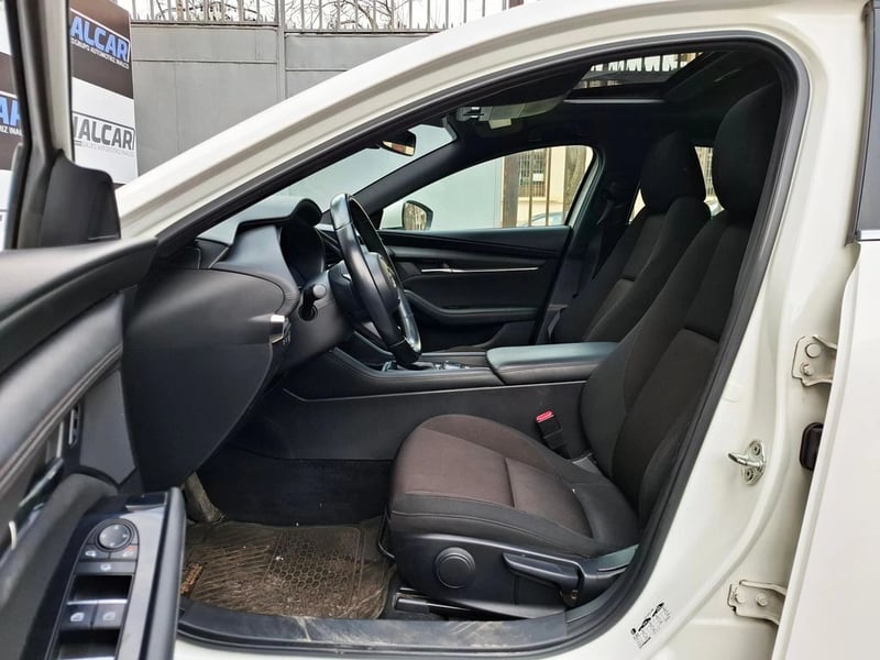Mazda 3 SPORT 2.0 2021 - Imagen 15 de 20