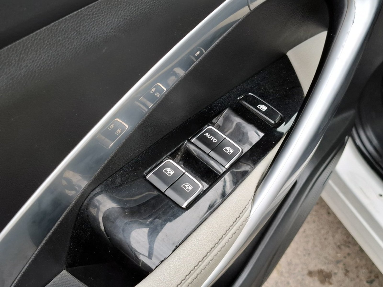 Chevrolet CAPTIVA 1.5 AUT PREMIER 2024 - Imagen 13 de 20