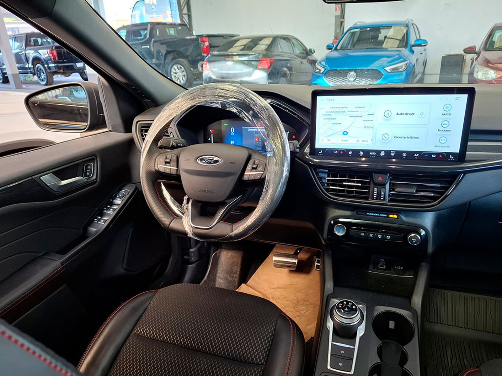 FORD ESCAPE 2.5 HEV 2025 - Imagen 10 de 20