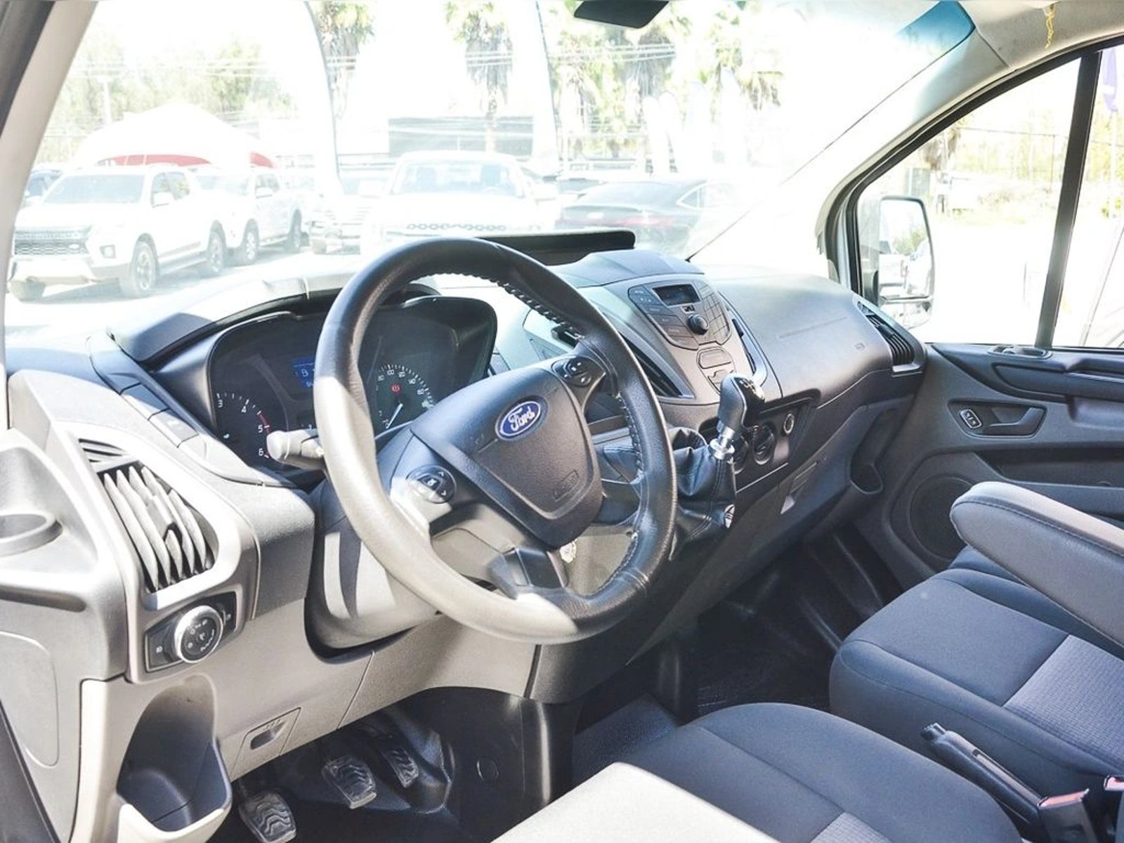 FORD TRANSIT CUSTOM 2.2 2022 - Imagen 16 de 20