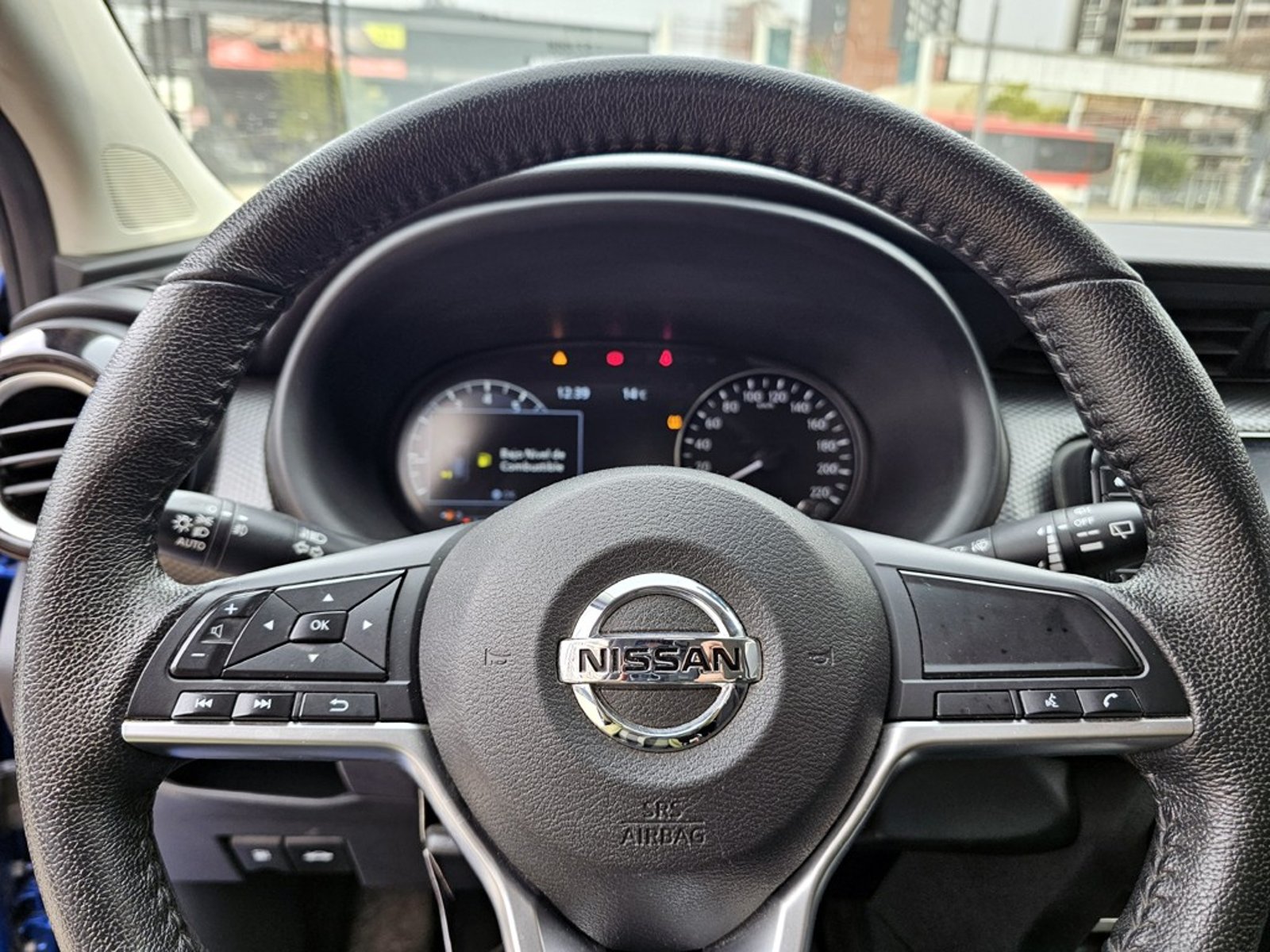 Nissan KICKS 1.6 SENSE 2021 - Imagen 15 de 20