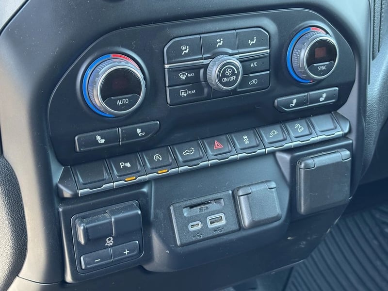 Chevrolet SILVERADO CC DCAB 4X4 5.3 AUT 2020 - Imagen 20 de 20