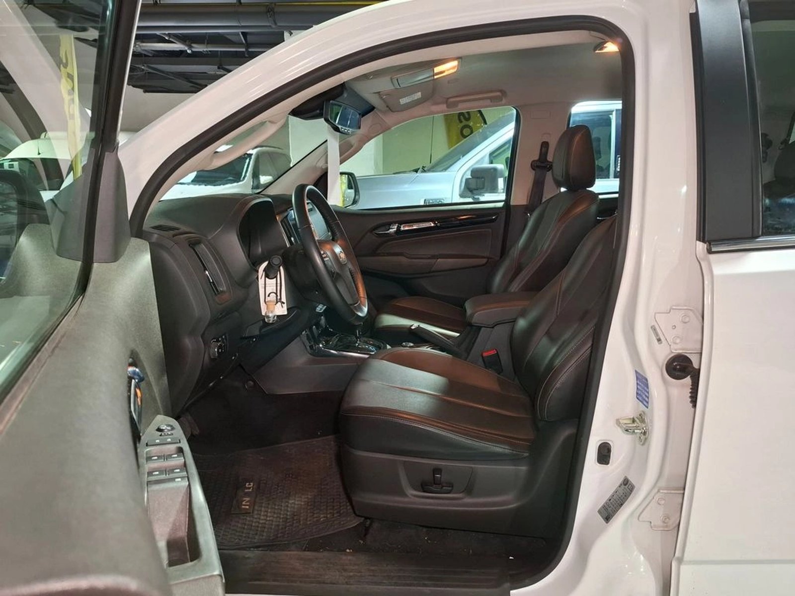 CHEVROLET COLORADO DCAB 4X4 2.8 AT 2023 - Imagen 12 de 20