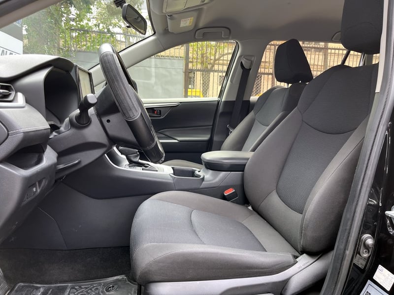 Toyota RAV4 LE CVT 2.0 2022 - Imagen 16 de 20