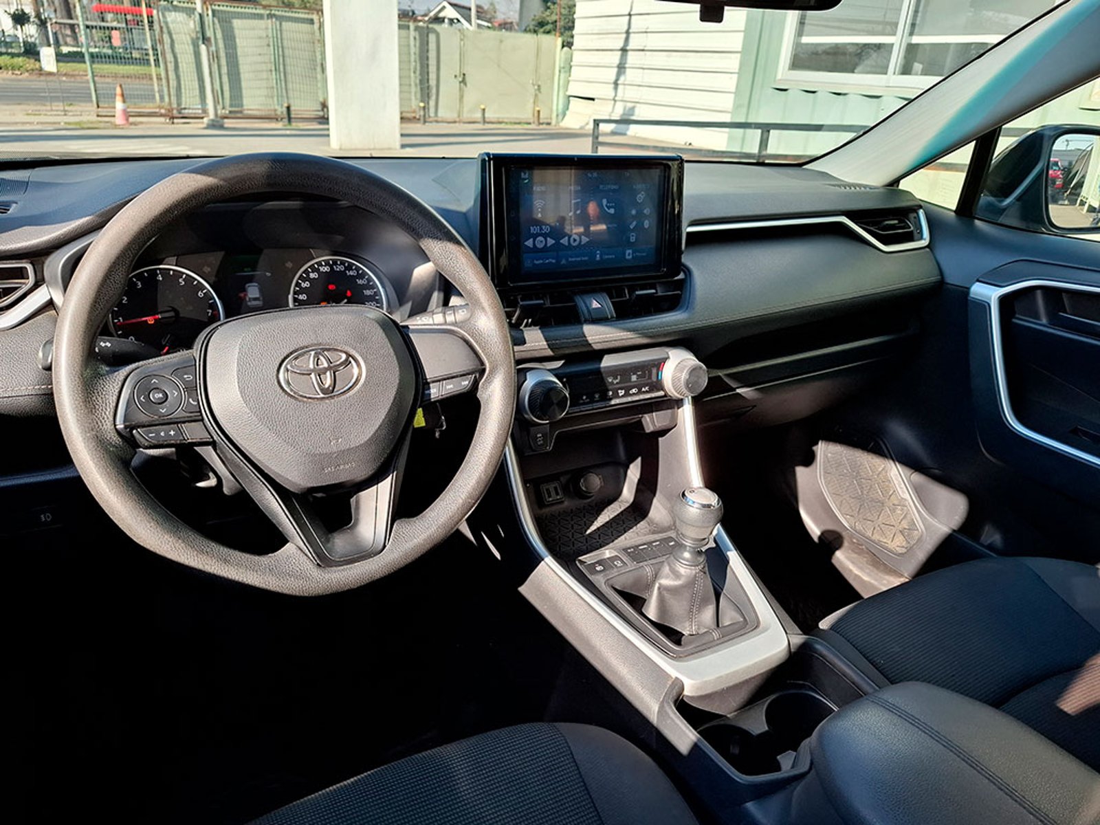 Toyota RAV4 2.0 XLE 2022 - Imagen 13 de 20