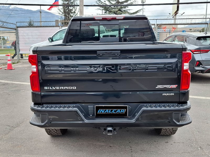 Chevrolet SILVERADO 4X4 6.2 AUT 2025 - Imagen 8 de 20
