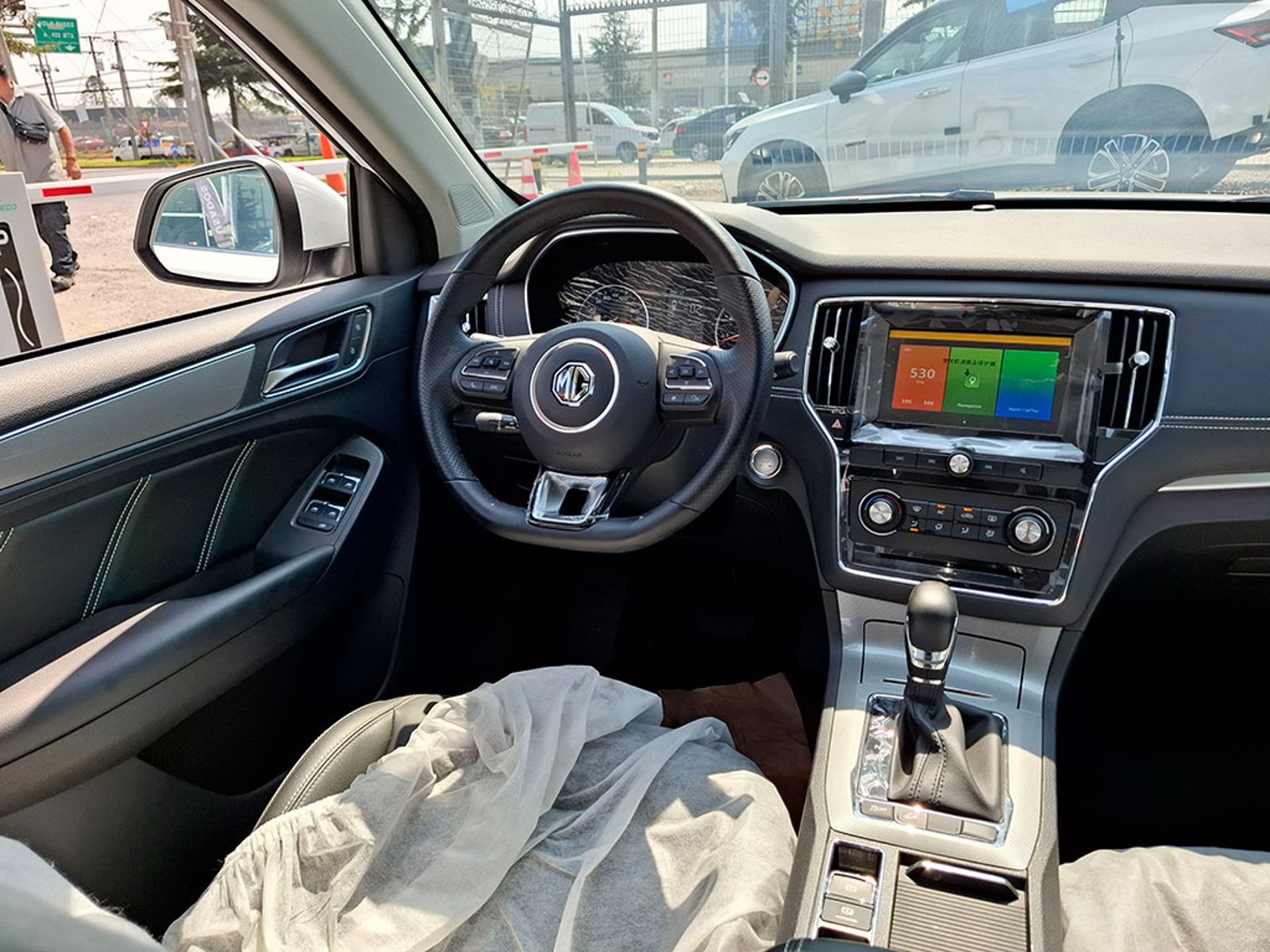 MG RX5 1.5T 2023 - Imagen 11 de 20