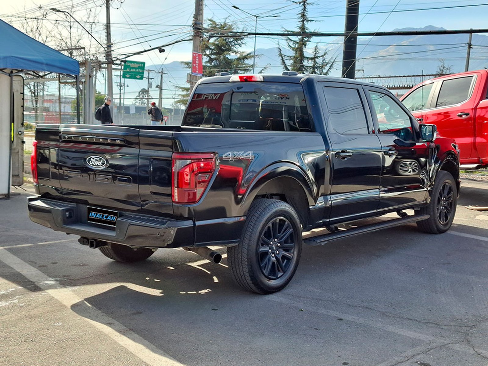 FORD F-150 3.5 PLATINUM 4X4 2025 - Imagen 9 de 20