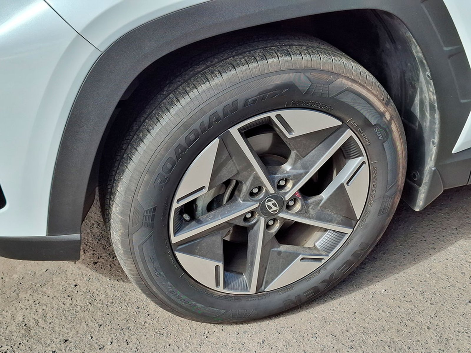 HYUNDAI TUCSON 2.0 NX4 AUT 2025 - Imagen 5 de 20