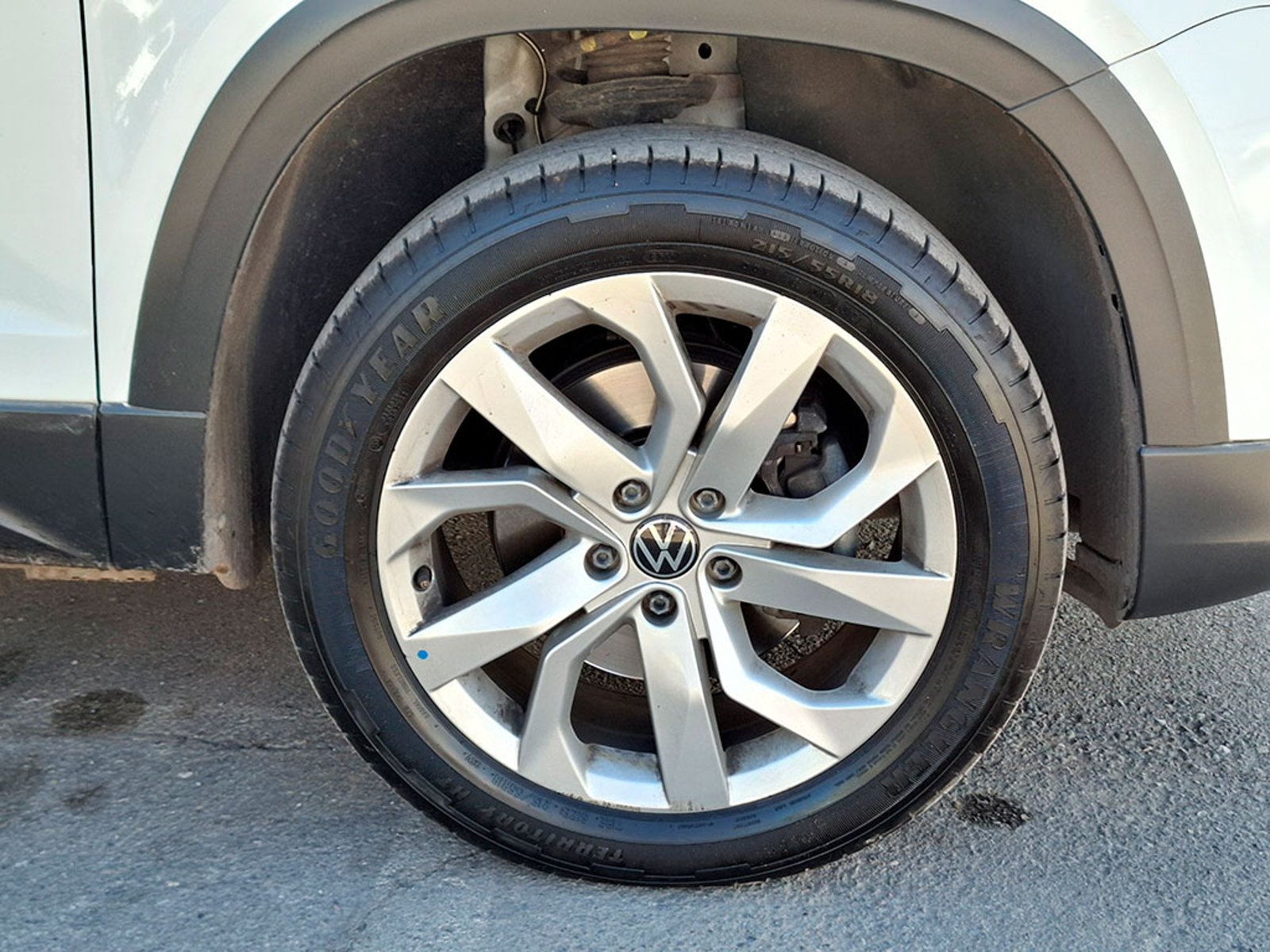 Volkswagen TAOS TSI 1.4 AT 2022 - Foto 5 de 20