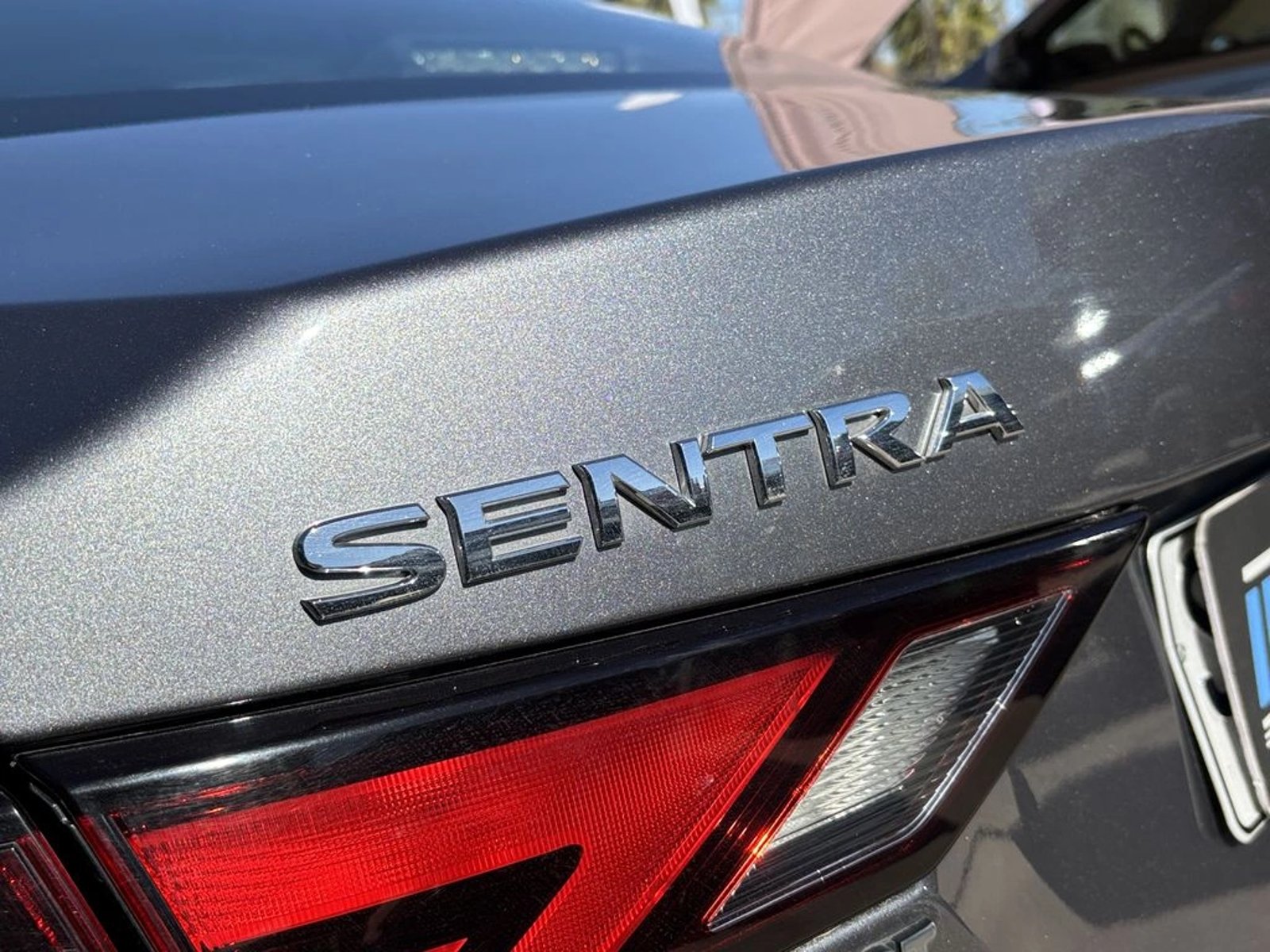 NISSAN SENTRA SENTRA B18 CVT 2.0 AUT 2022 - Imagen 11 de 20