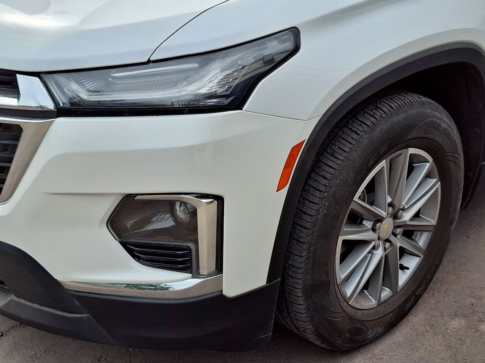 CHEVROLET TRAVERSE LT 2023 - Imagen 4 de 20
