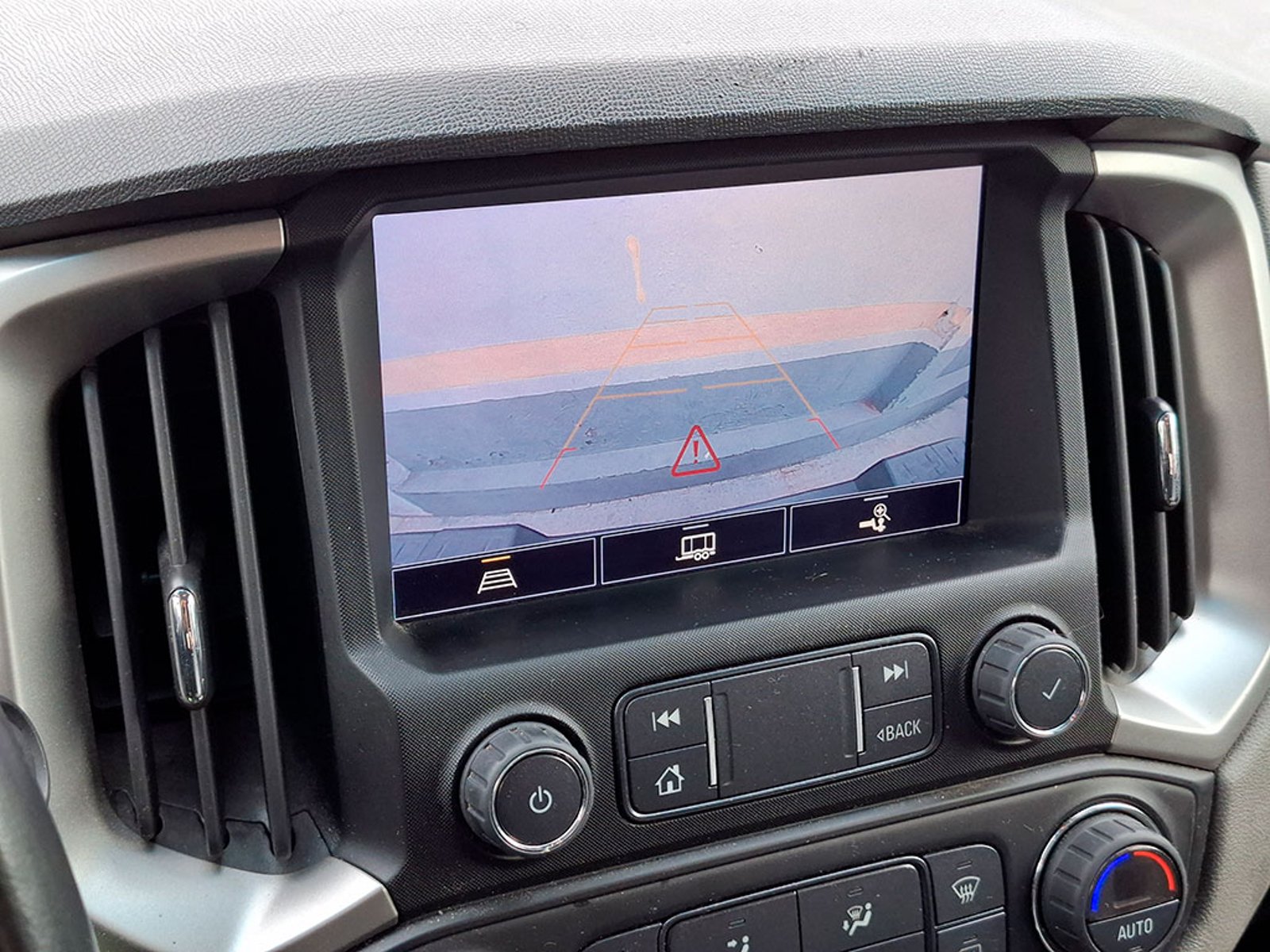 Chevrolet COLORADO 2.8 4X4 LTZ 2022 - Imagen 18 de 20