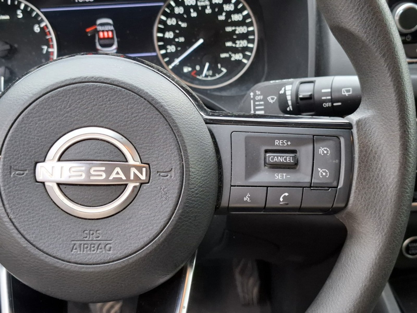 Nissan QASHQAI 1.3 T ADVANCE 2023 - Imagen 16 de 20