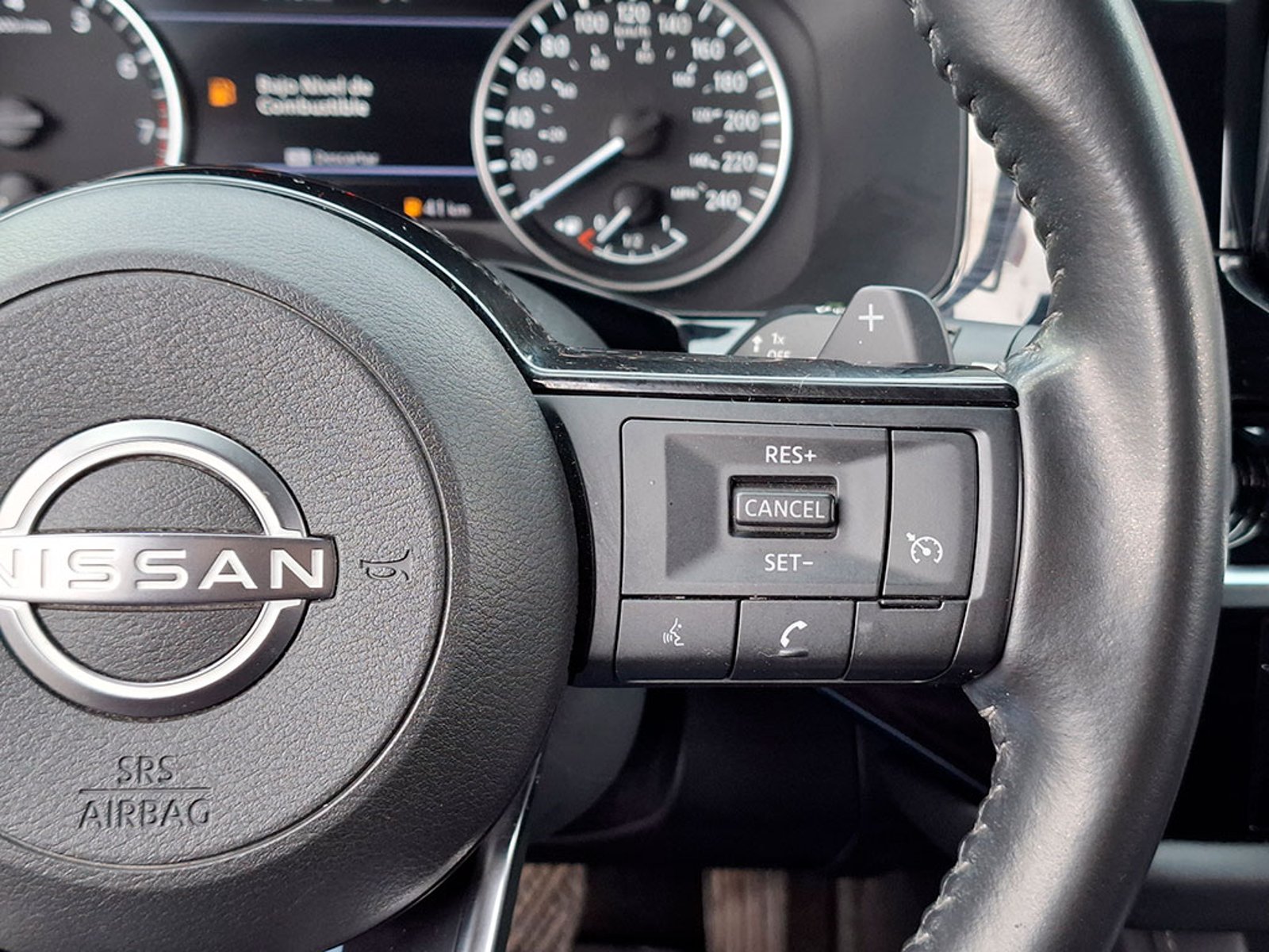 Nissan PATHFINDER 3.5 ADVANCE 4X2 2023 - Imagen 14 de 20