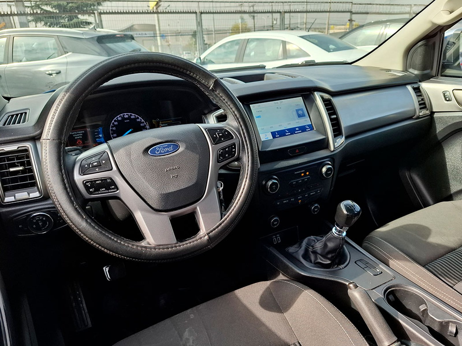 FORD RANGER 3.2 DSL XLT 2022 - Imagen 10 de 20