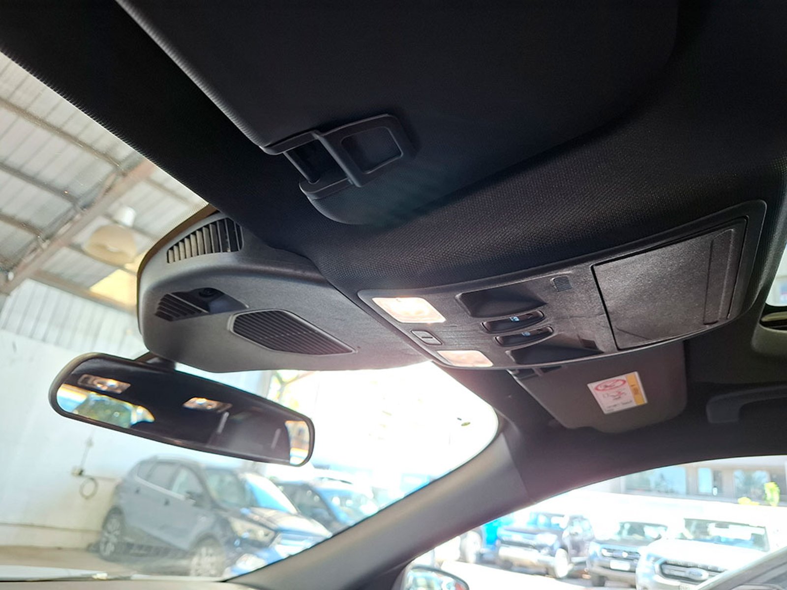 FORD ESCAPE 2.5 HEV 2025 - Imagen 20 de 20