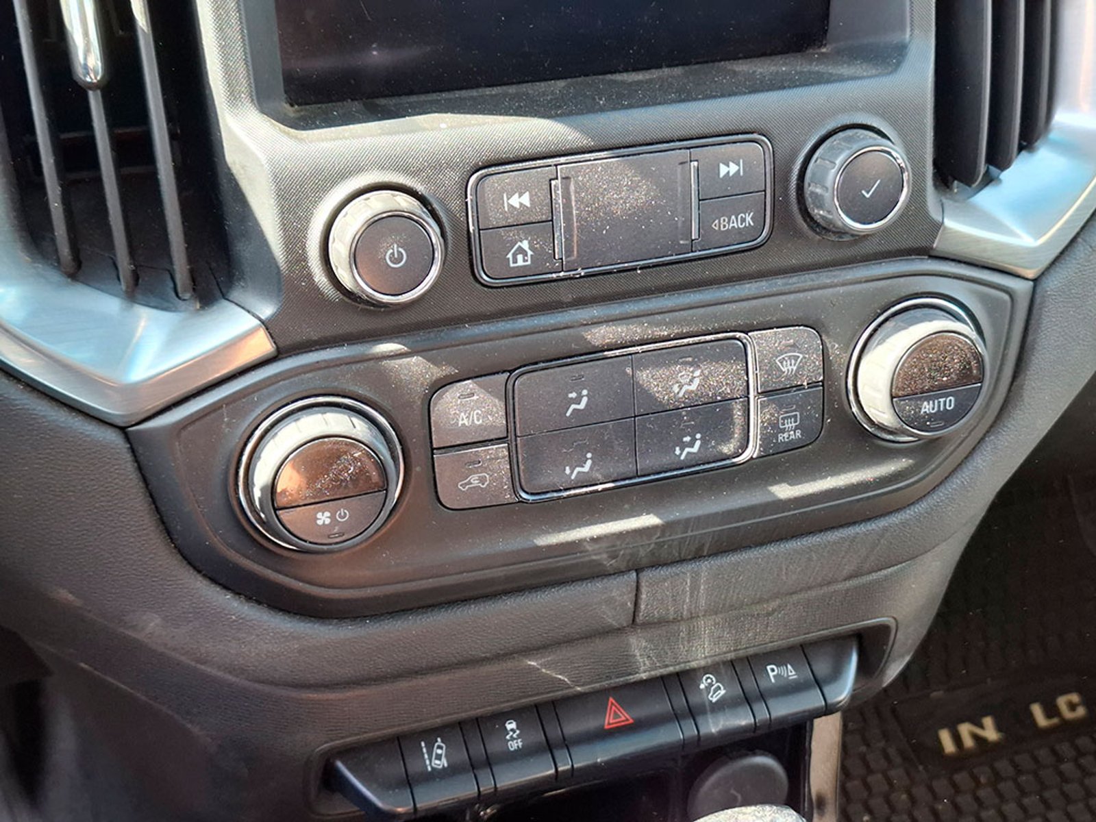 CHEVROLET COLORADO II 4WD 2.8 AUT 2022 - Imagen 15 de 20