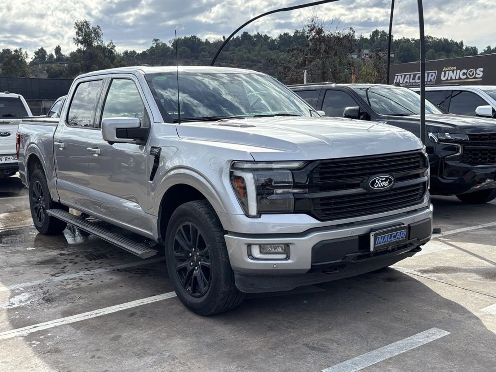 Ford F-150 PLATINUM 2025 - Foto 3 de 20