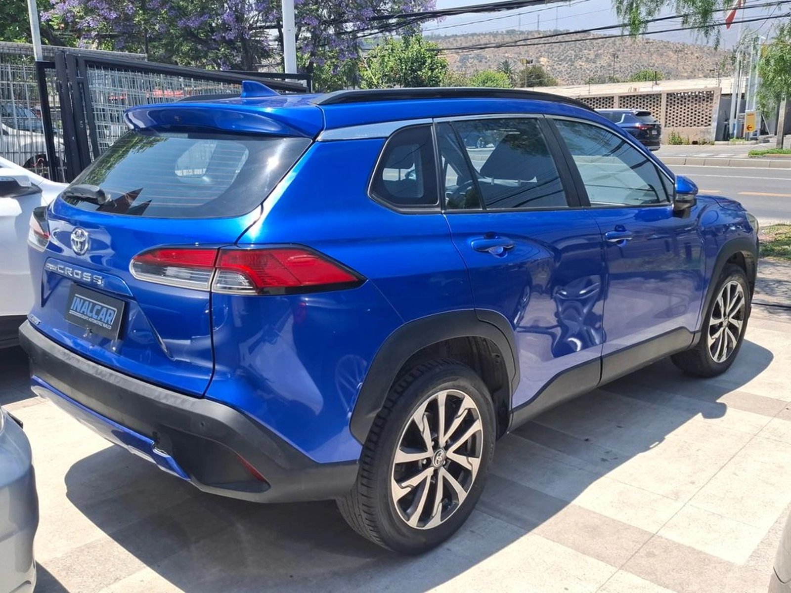 TOYOTA COROLLA CROSS 2.0 AUT 2023 - Imagen 8 de 19