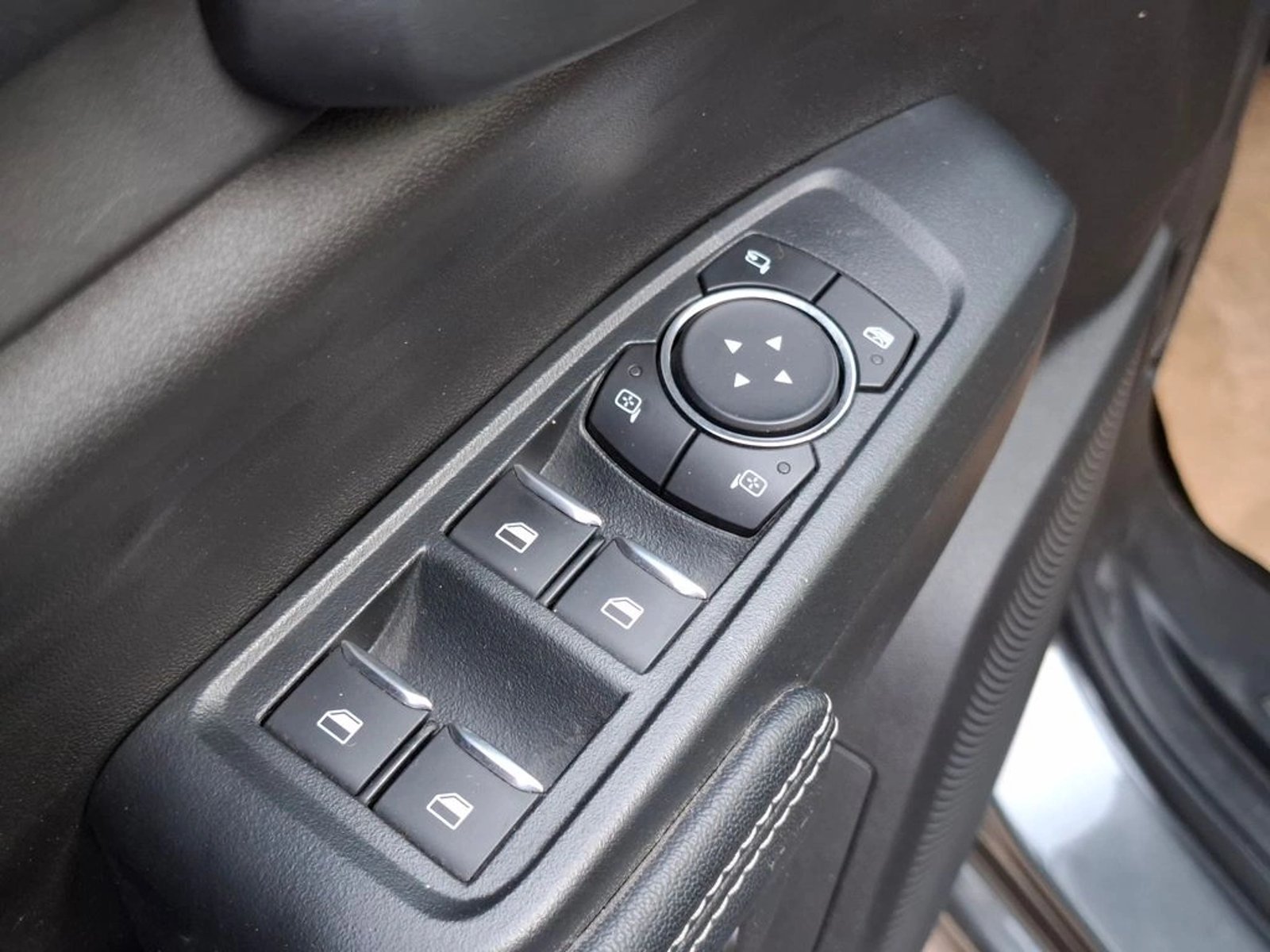 Ford RANGER MT 2024 - Imagen 9 de 20