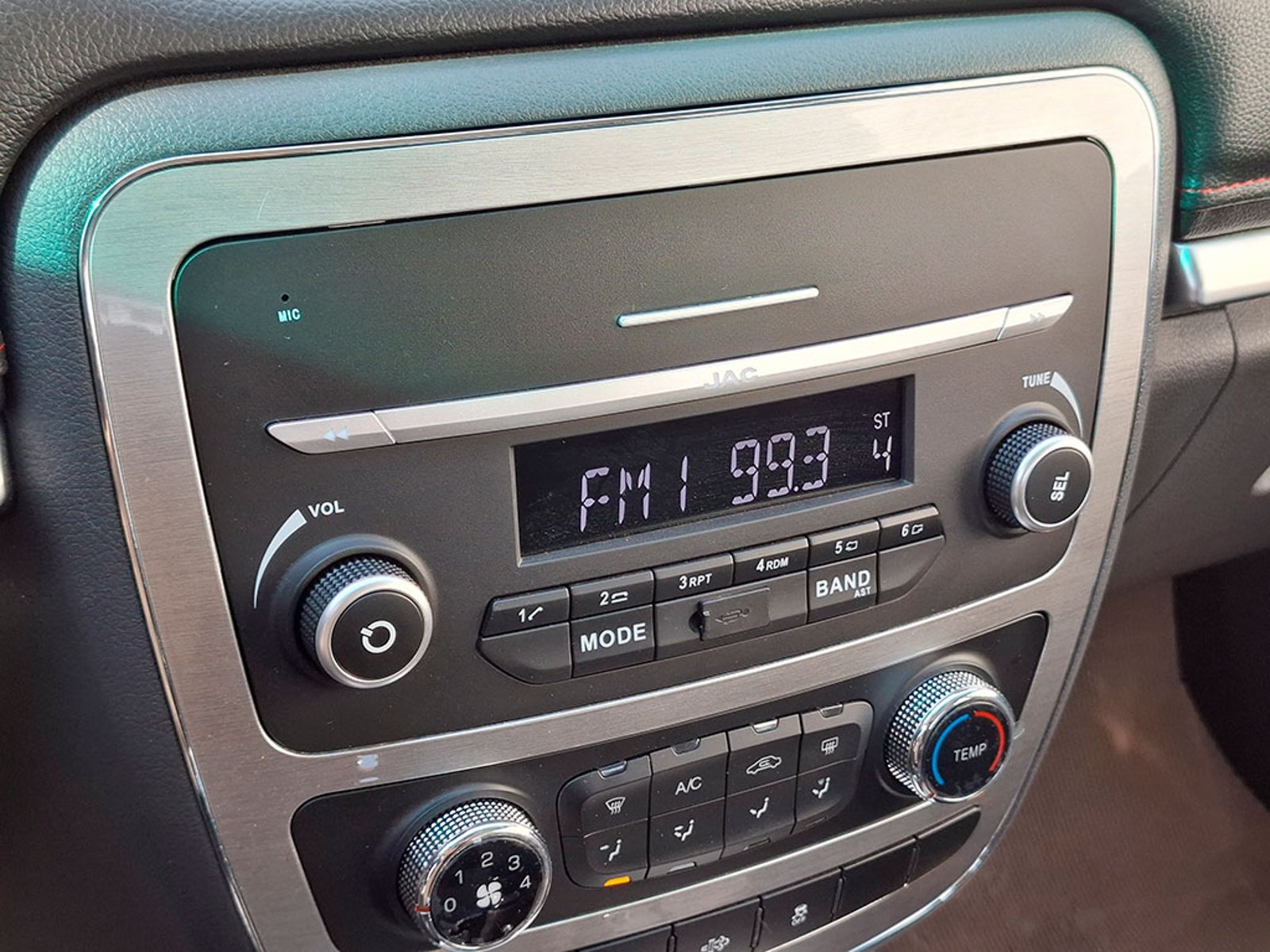 JAC T8 4X4 2.0 2025 - Imagen 17 de 20