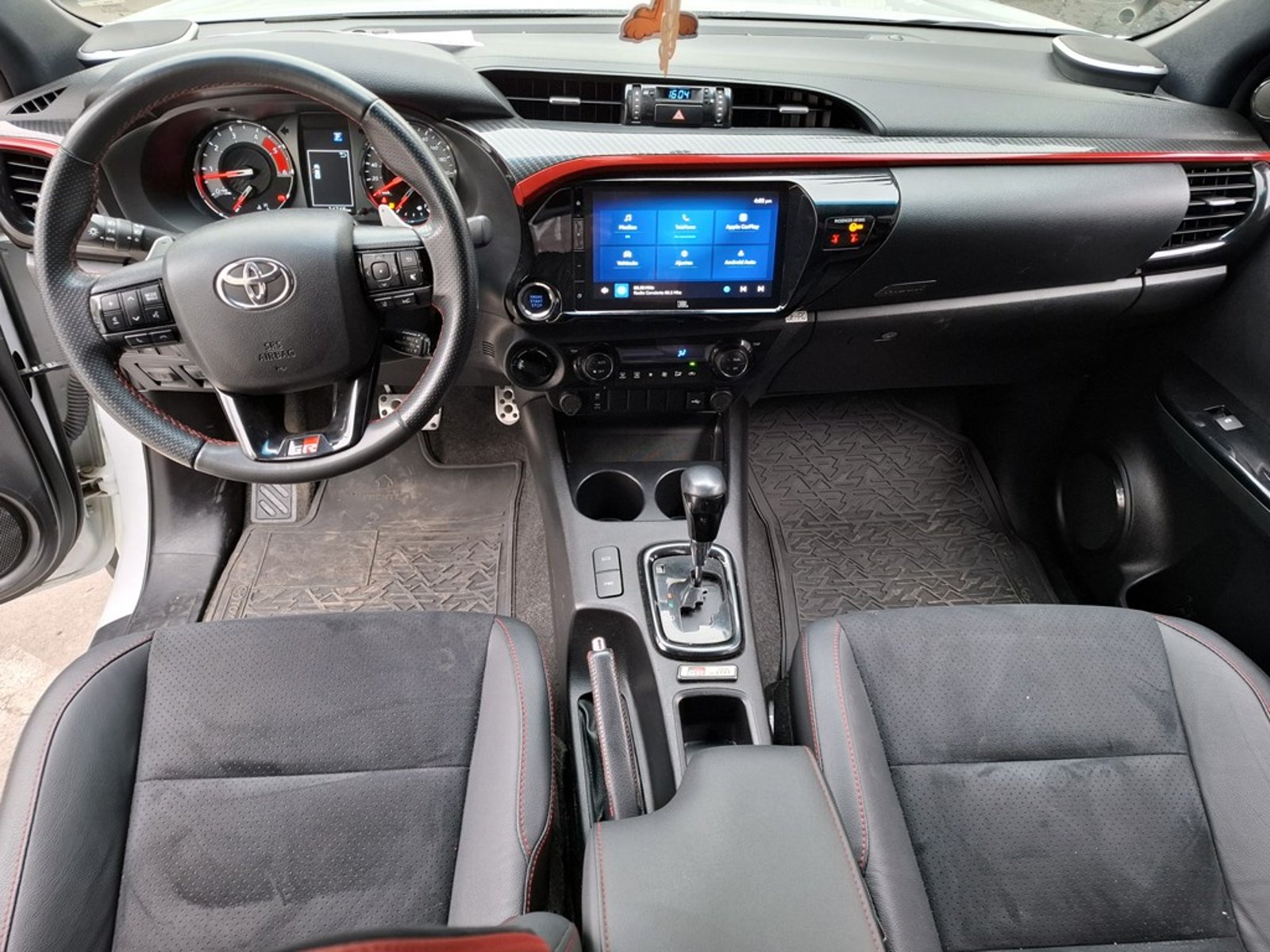 TOYOTA HILUX 2.8 GR-S SRV 2024 - Imagen 19 de 20
