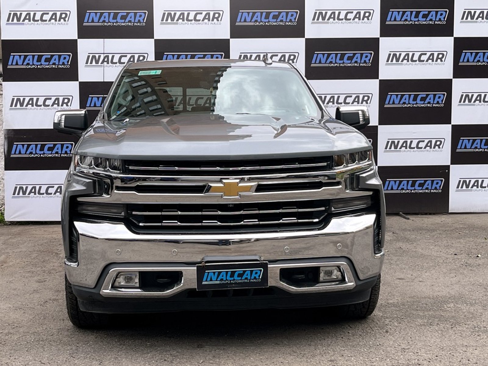 Chevrolet SILVERADO LTZ 4X4 2020 - Foto 2 de 20