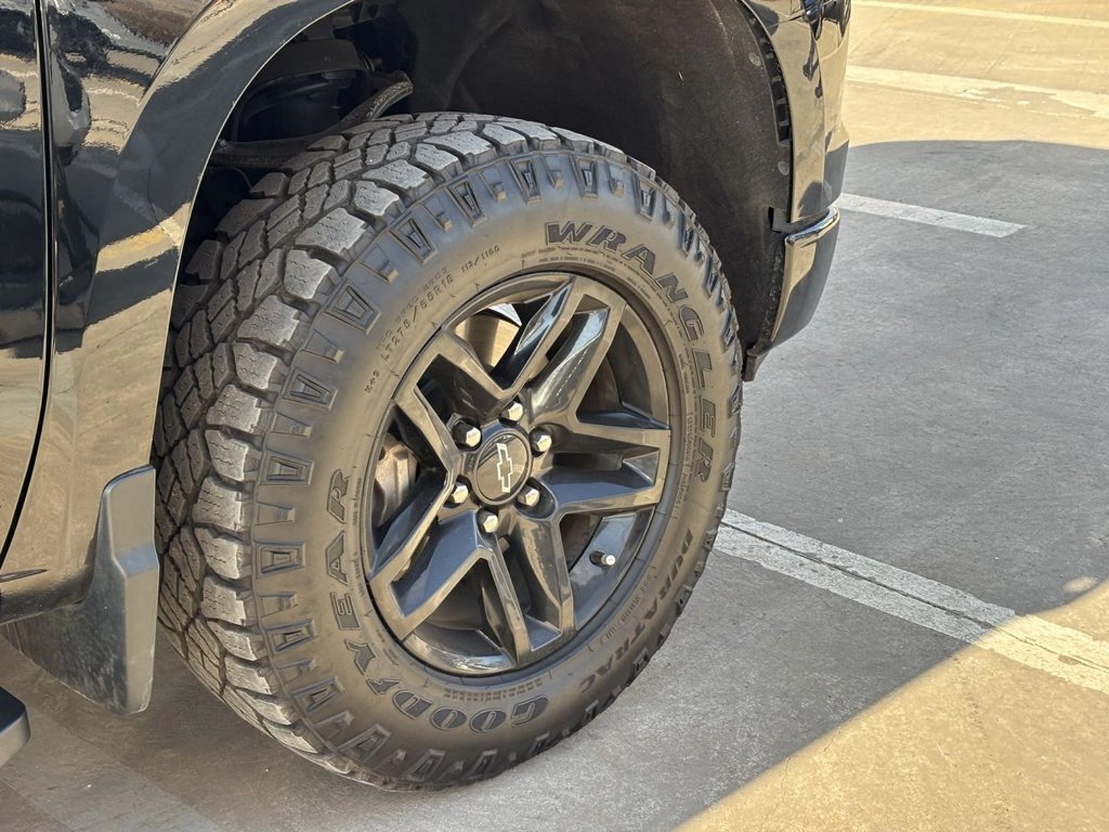 CHEVROLET SILVERADO 5.3 LT TRAIL BOSS Z71 4X4 AT 4P 2023 - Imagen 6 de 20