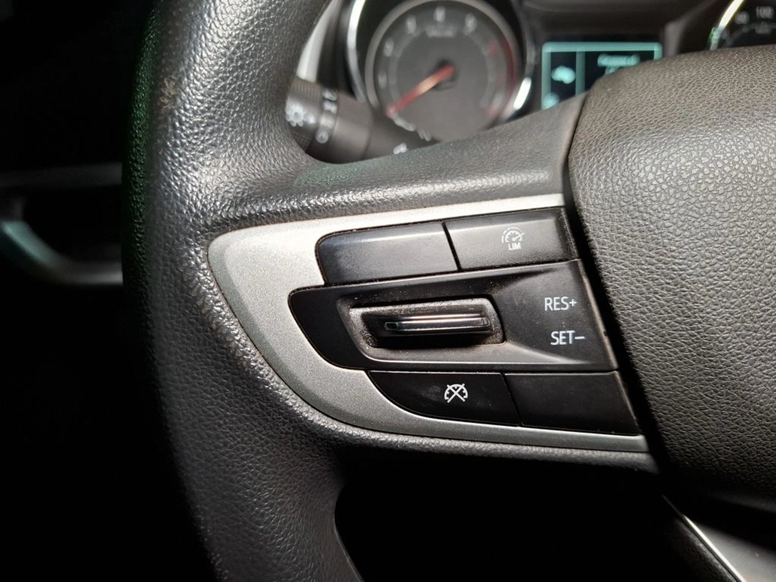 CHEVROLET TRACKER 1.2 LTZ MT 2024 - Imagen 13 de 19