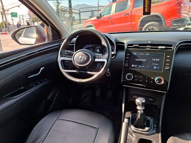 Hyundai TUCSON 2.0 NX4 PLUS 2022 - Imagen 11 de 20