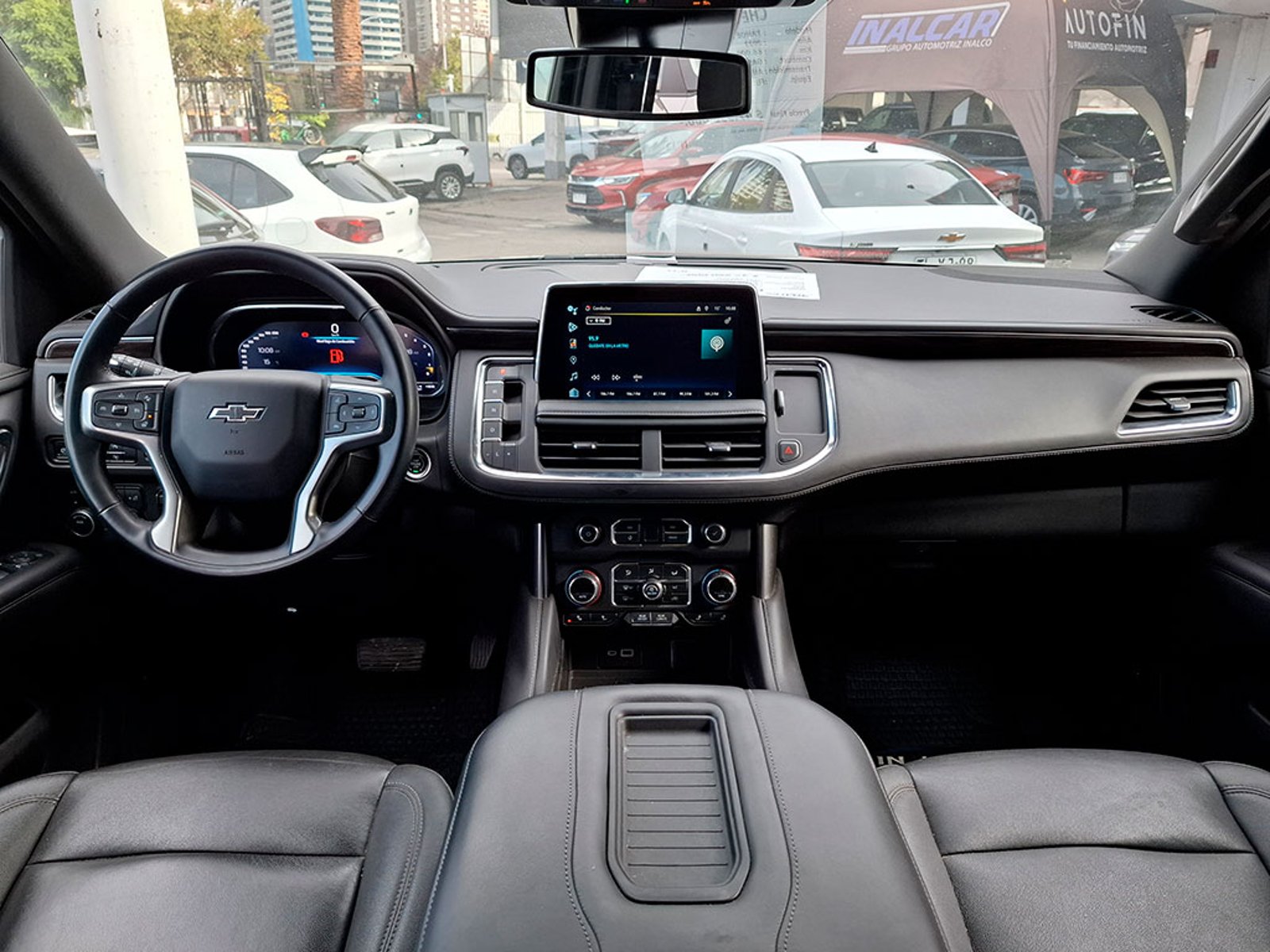 CHEVROLET TAHOE 4X4 5.3 AT 2023 - Imagen 10 de 20