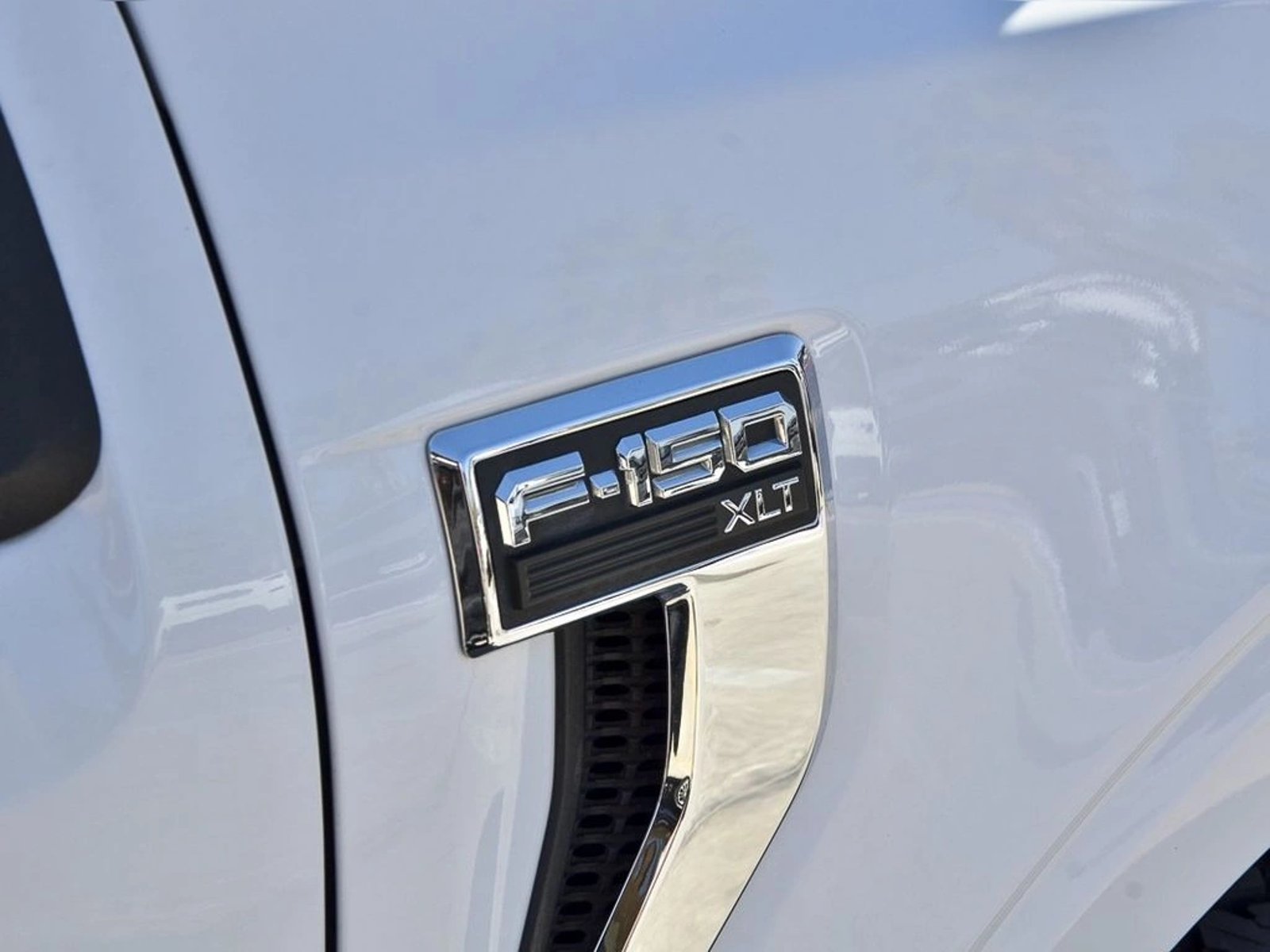 FORD F-150 XLT 4X4 5.0L AUT 2022 - Imagen 6 de 15
