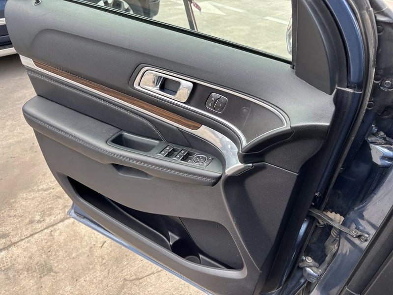 Ford EXPLORER 2.3 ECOBOOST LIMITED 4X4 AT 5P 2020 - Imagen 20 de 20
