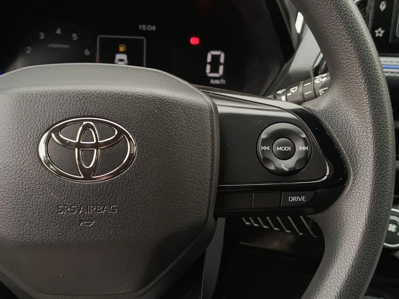 Toyota YARIS CROSS 1.5 2025 - Imagen 18 de 20