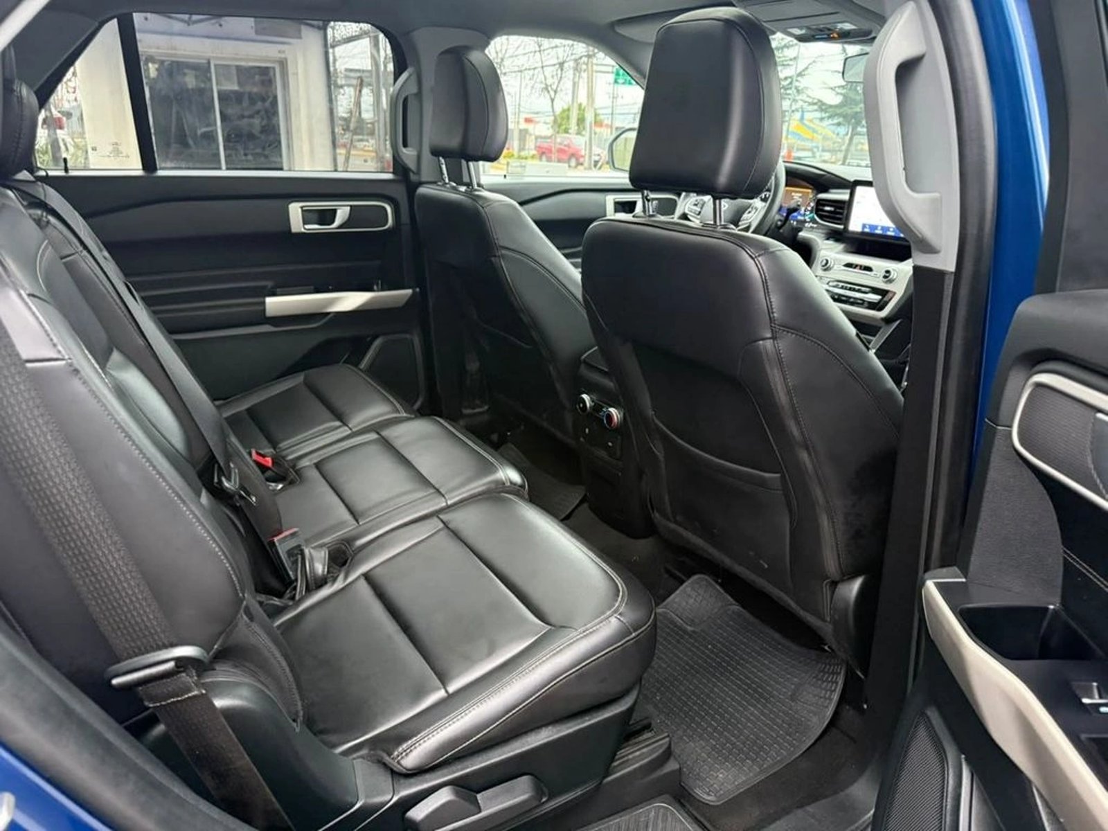 Ford EXPLORER XLT 2.3 2023 - Imagen 10 de 20